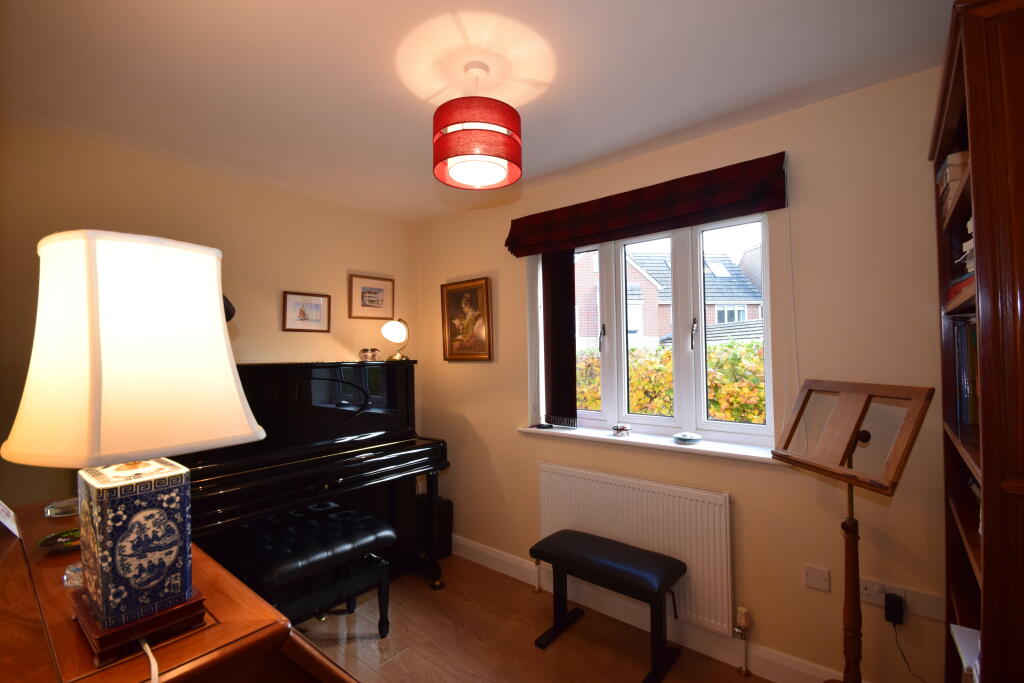 Atherton House, Church Way, Hungerford, RG17 0JP photo 4
