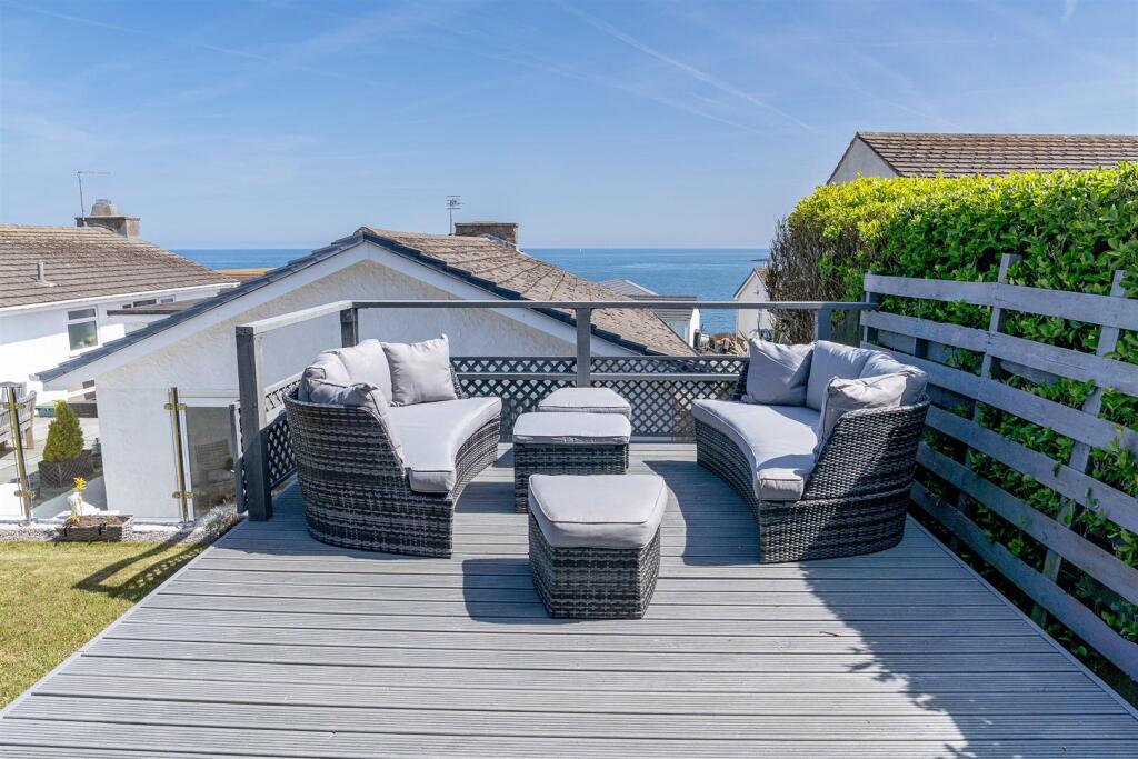 Trecastell, Parc Glan y Don, Bull Bay photo 3