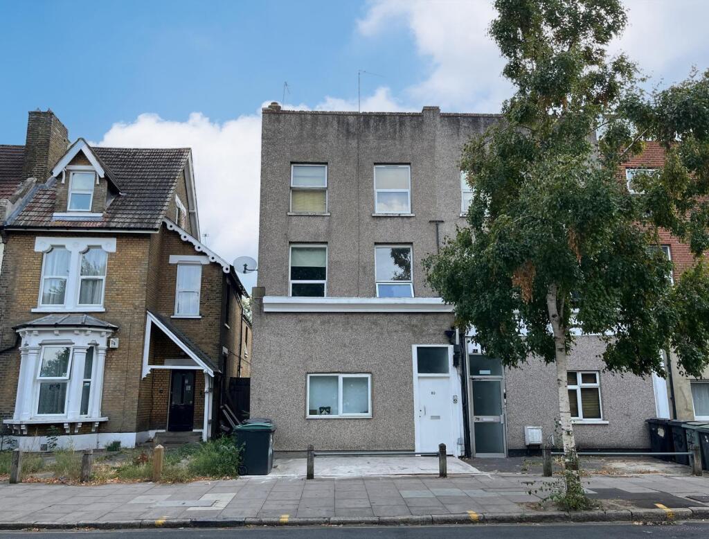 Main image of property: Ground Floor Flat, 80 Park Lane, Tottenham, London, N17