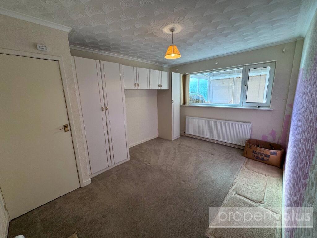 House in Beddau, Llantrisant - More