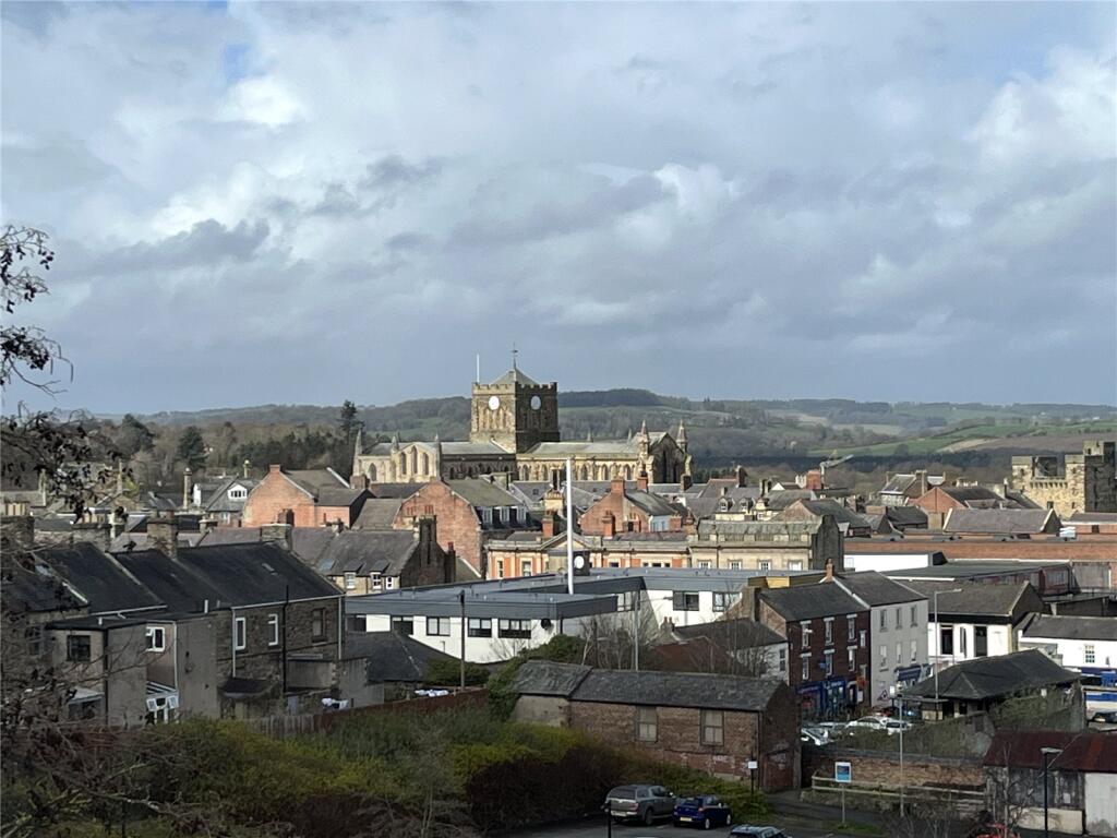 Long Close, Hexham, Northumberland, NE46 photo 2