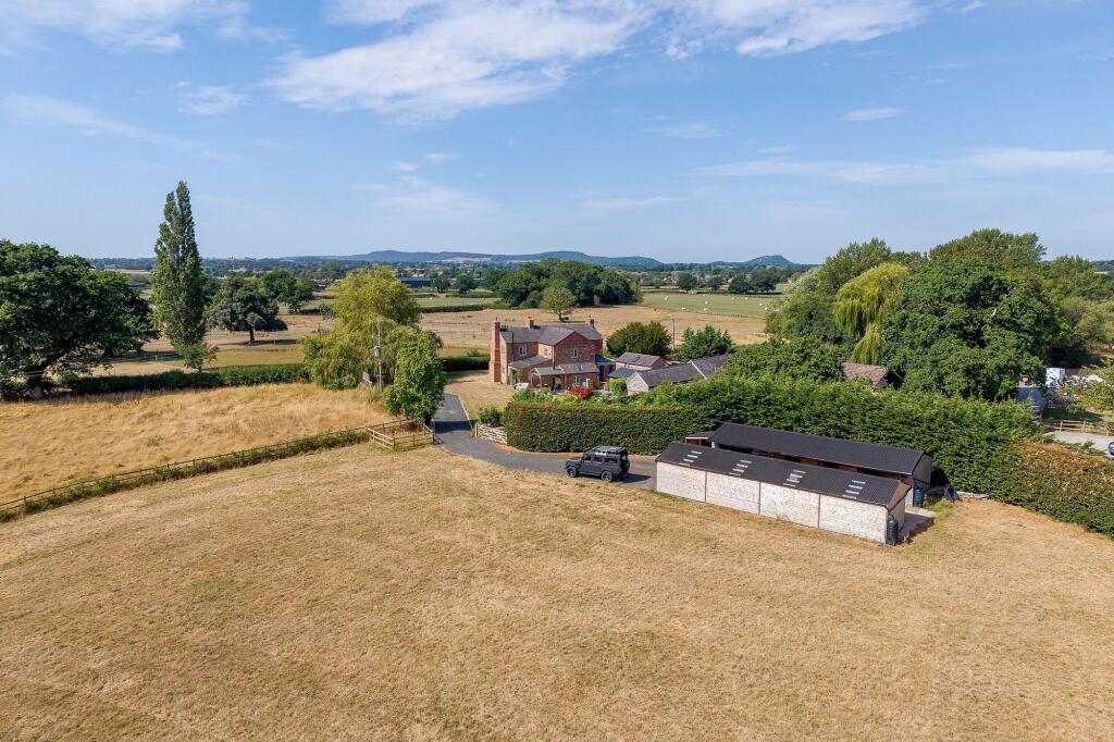 House in Crewe, Alpraham and Calveley - View 3