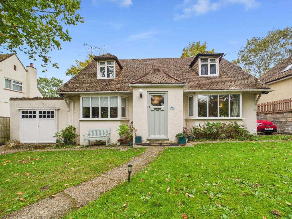 5-bed detached on Chapel Hill, Tilehurst, RG31, £775,000