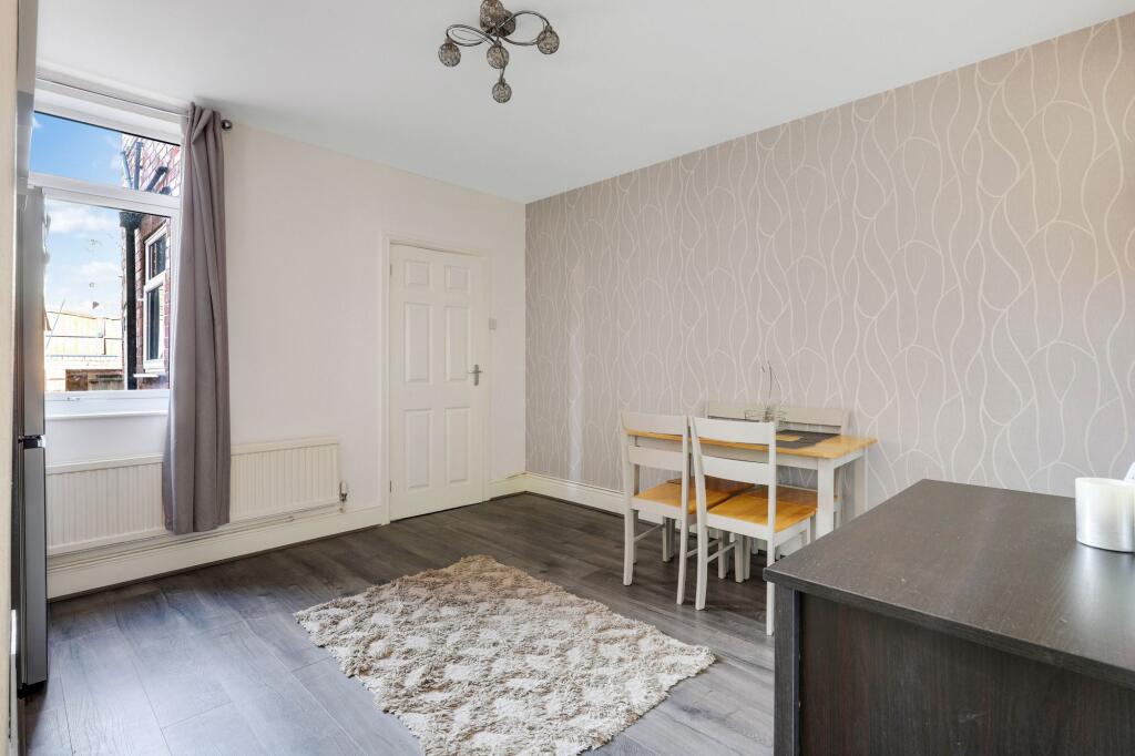 House in Nottingham, Washdyke, Hucknall - More