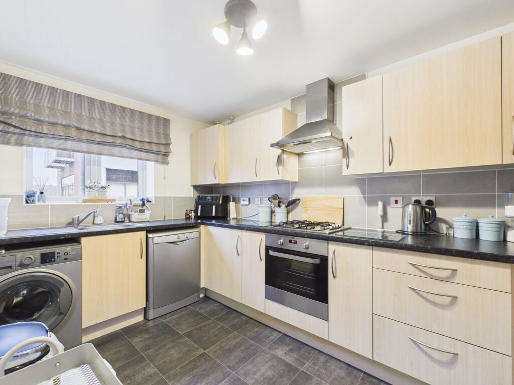 Birchfield Way, Lawley, Telford, TF3 5HN photo 3