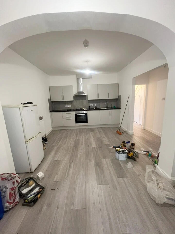 Main image of property: Tylehurst Gardens, Ilford, London, IG1