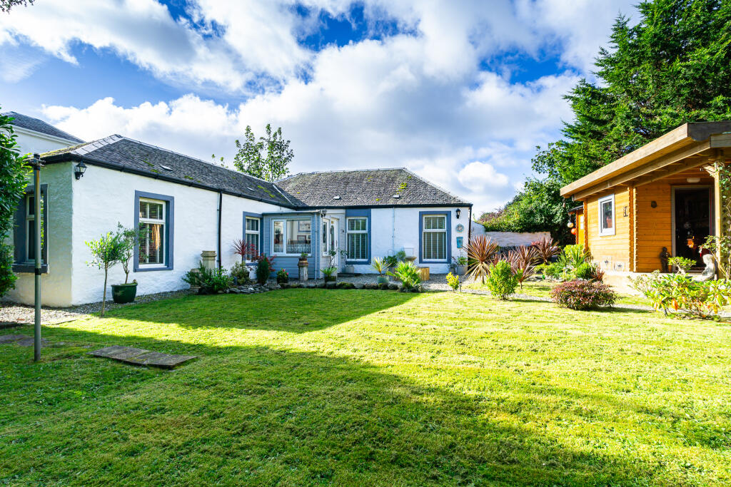 Ferry Lane, Innellan, Argyll and Bute, PA23 photo 3