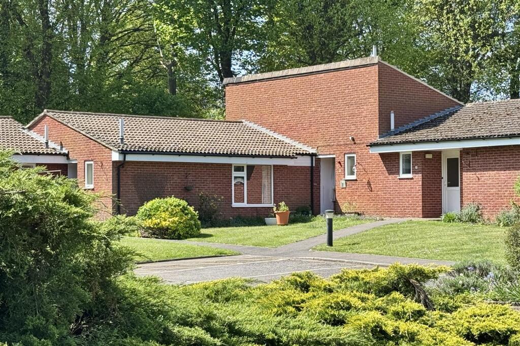 2-bed house on Milford, £273,500