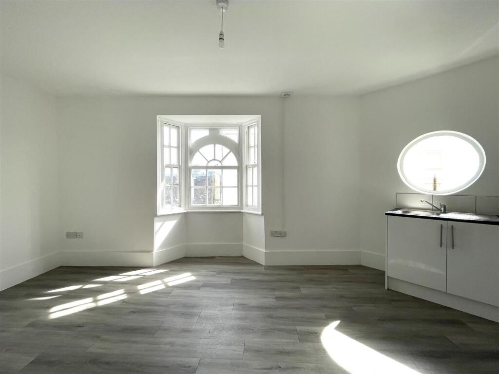 Main image of property: 51 St James Street, Brighton