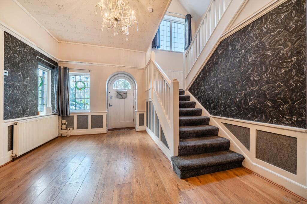 Additional image 4 of The Crescent, Solihull, West Midlands, B91