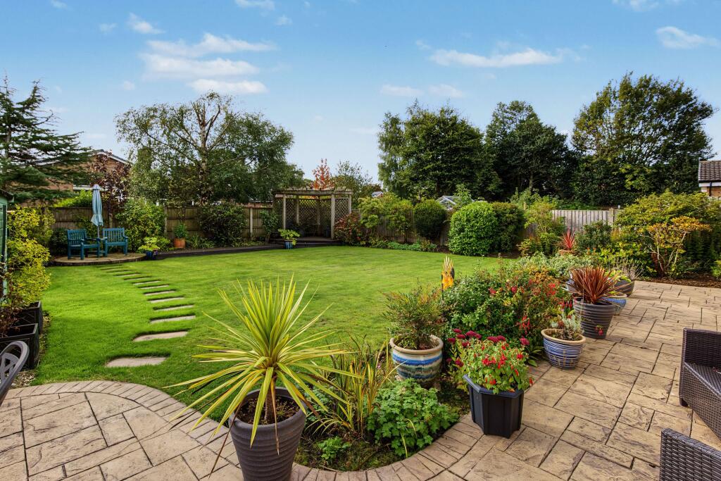 House in Warrington, Dudlow's Green, Appleton - View 3