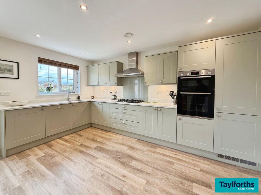 House in Pendle, Barnoldswick - View 5