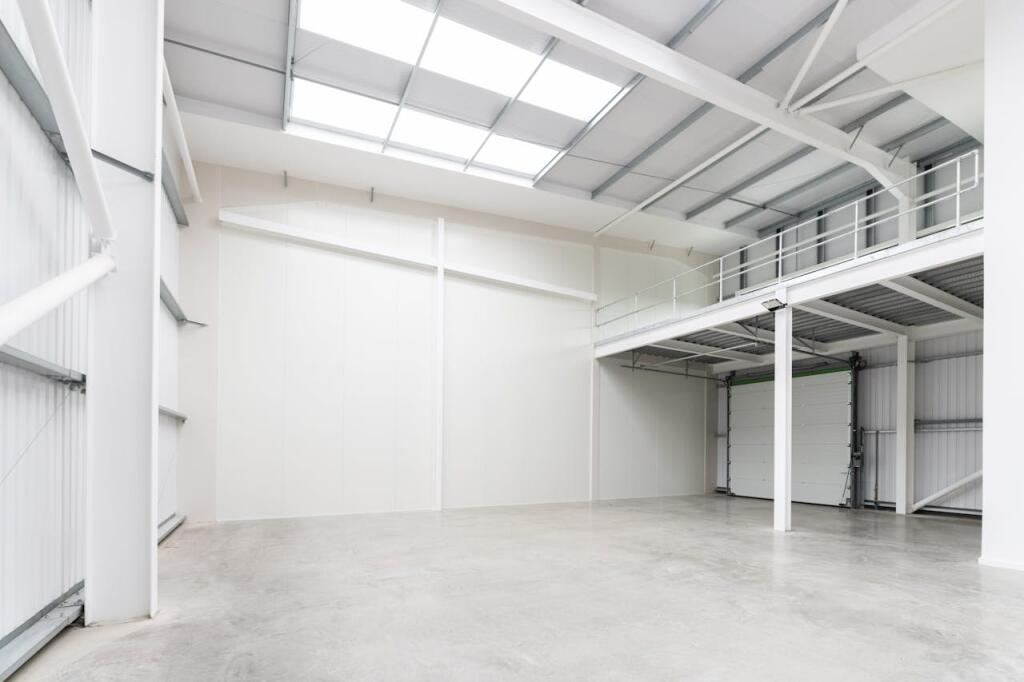 internal8.jpg