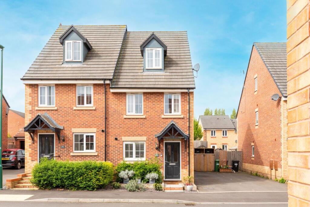 Main image of property: Gardeners Place, Shrewsbury, SY2