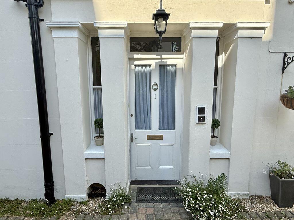 Hassocks Road, Hurstpierpoint photo 3