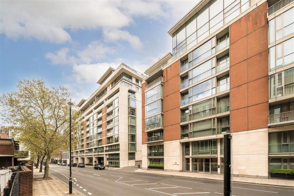 Main image of property: Knightsbridge, South Kensington