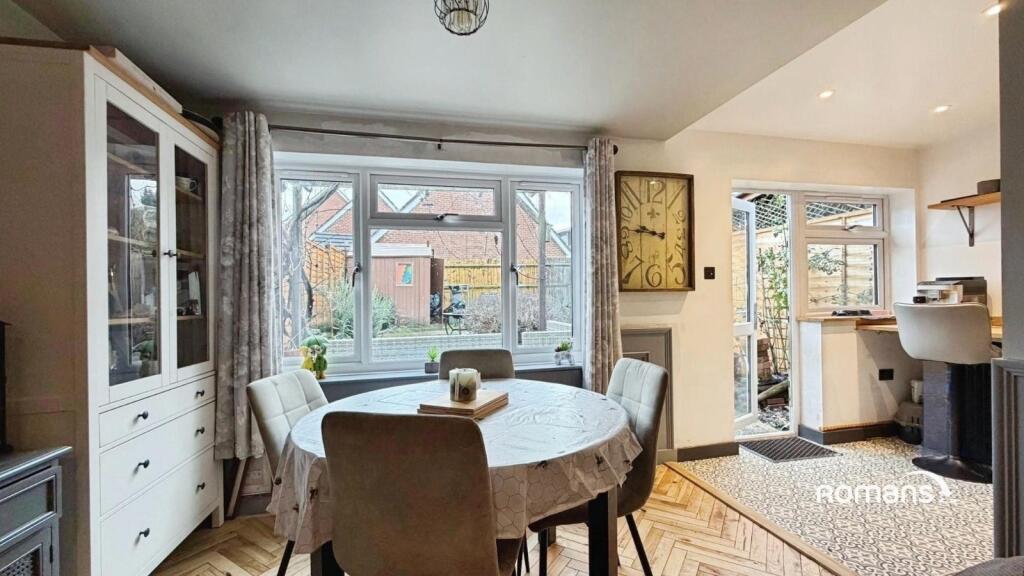 House in Basingstoke and Deane, Basingstoke - View 4