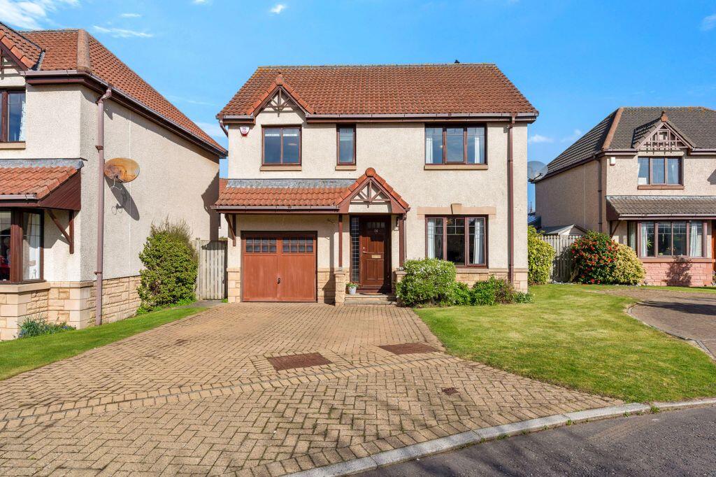 Main image of property: 16 Rhodes Park, North Berwick, East Lothian, EH39 5NA