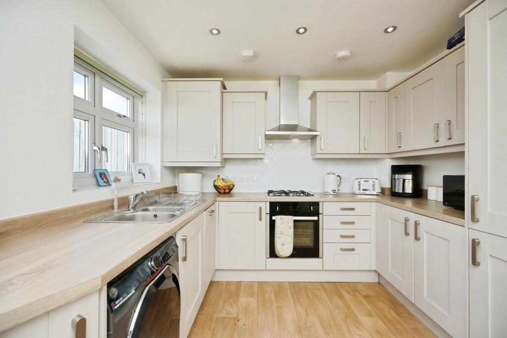 Gwel Y Llan, Caernarfon, Gwynedd, LL55 photo 4