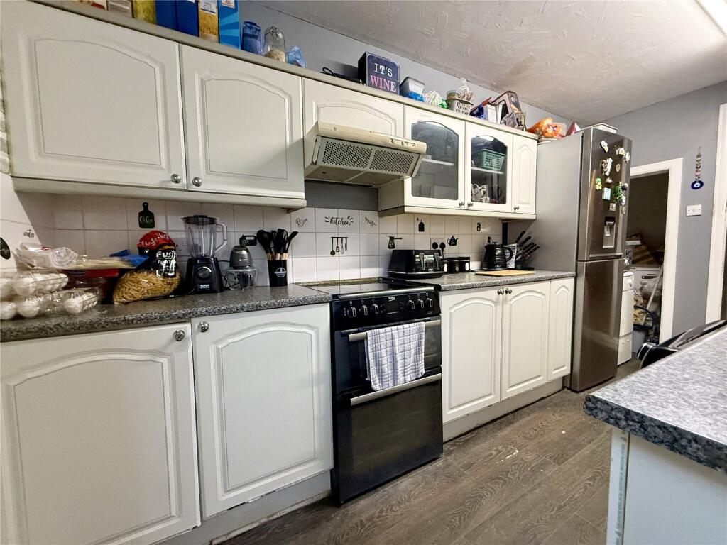 St. Hilda Street, Bridlington, East Riding of Yorkshire, YO15 photo 3
