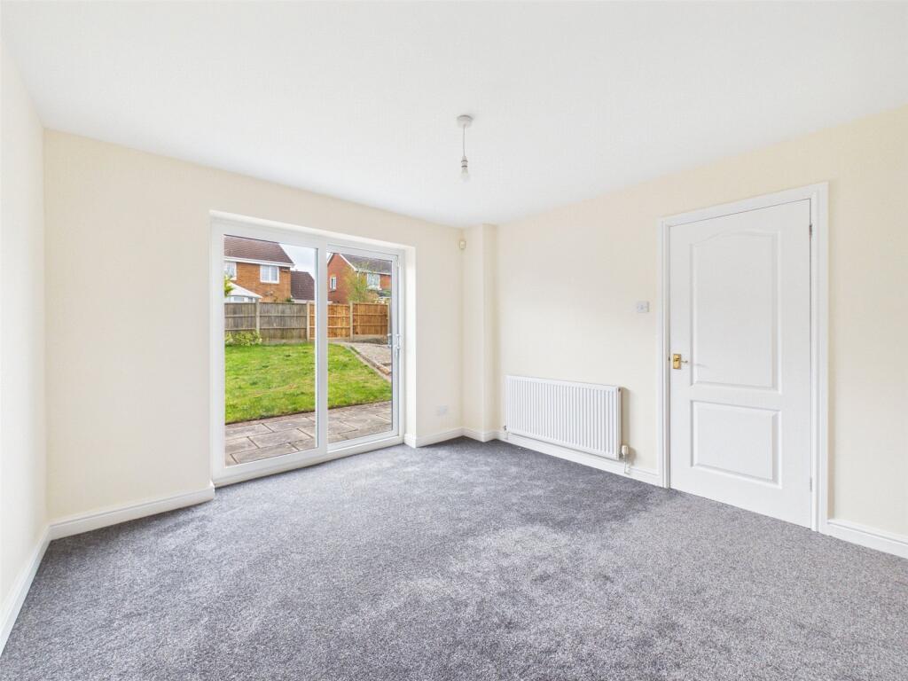 Princess Close, Heanor, Derbyshire, DE75 photo 3