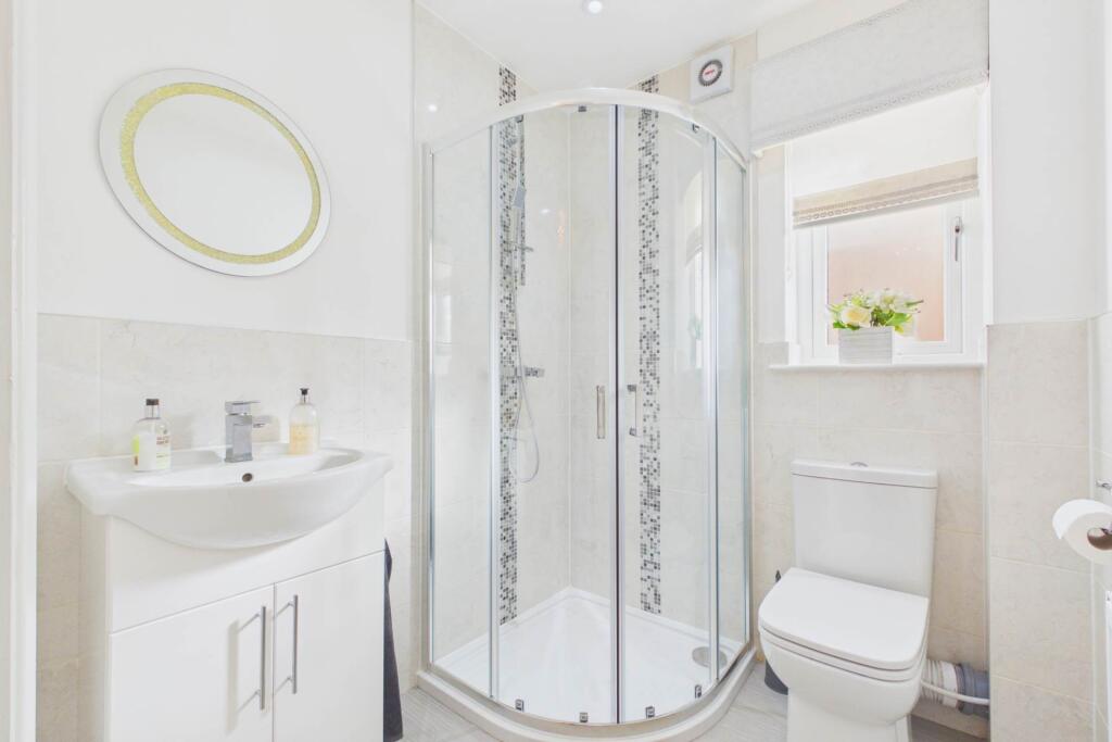 House in Motherwell - More