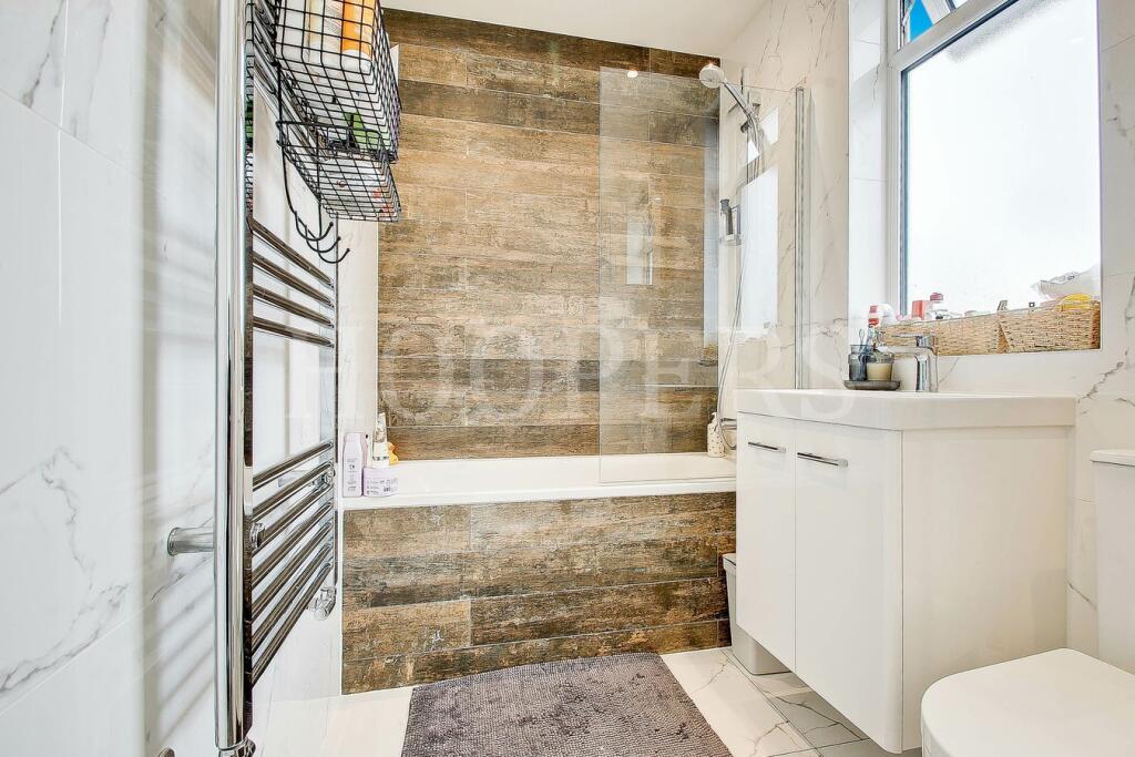 Apartment in London - View 4