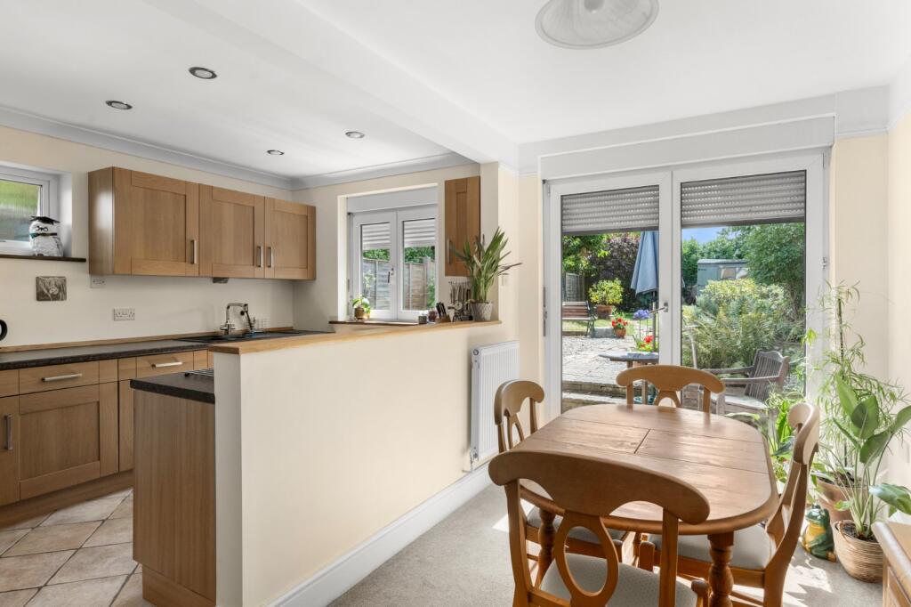 Maldon Road, Colchester, Essex, CO3 photo 3
