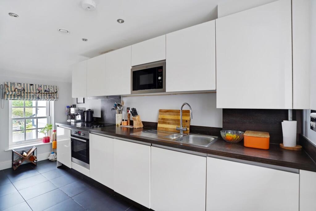 Apartment in London, Upper Norwood - View 4