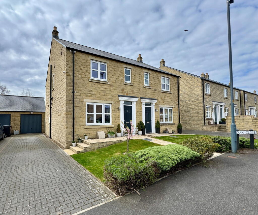 Main image of property: 1 Oak Close, Leyburn