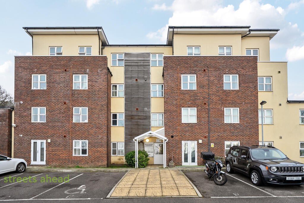 Main image of property: Beaumaris Gardens, London, SE19