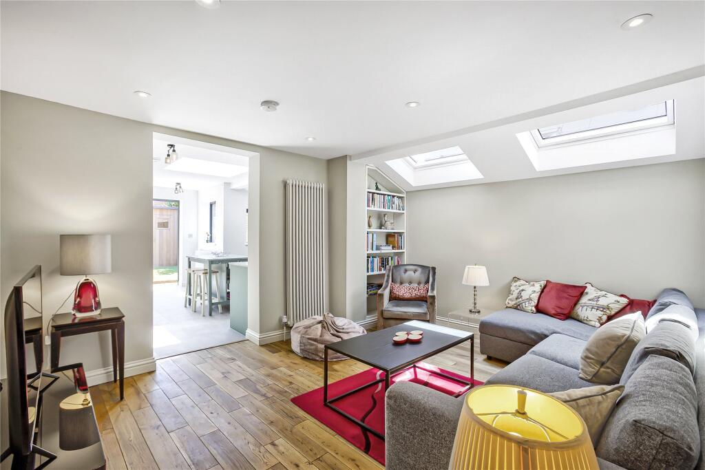 Property photo 8