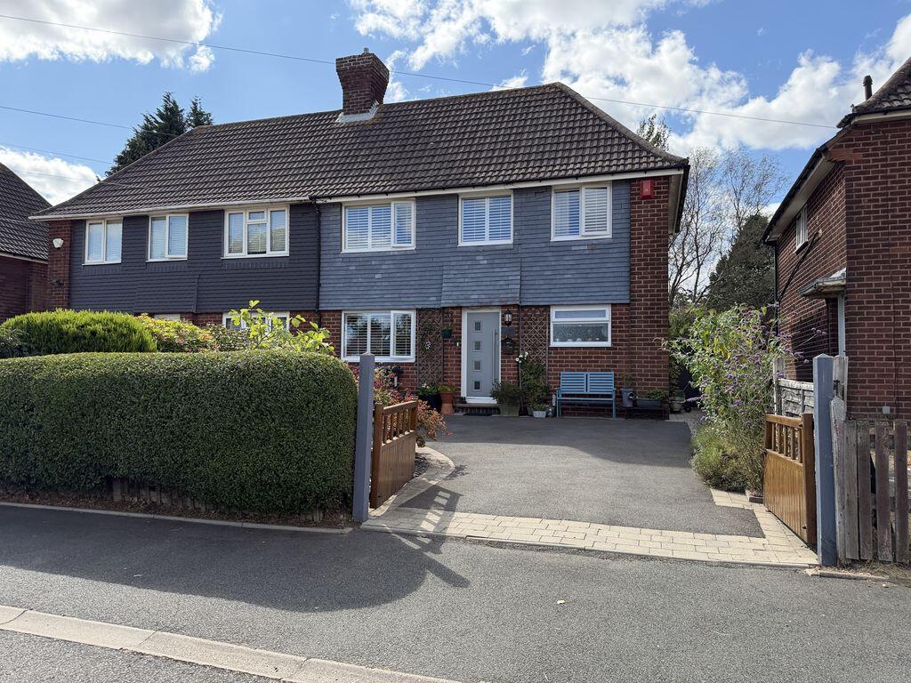 Main image of property: Kingstanding Road, Kingstanding, Birmingham B44 9NG
