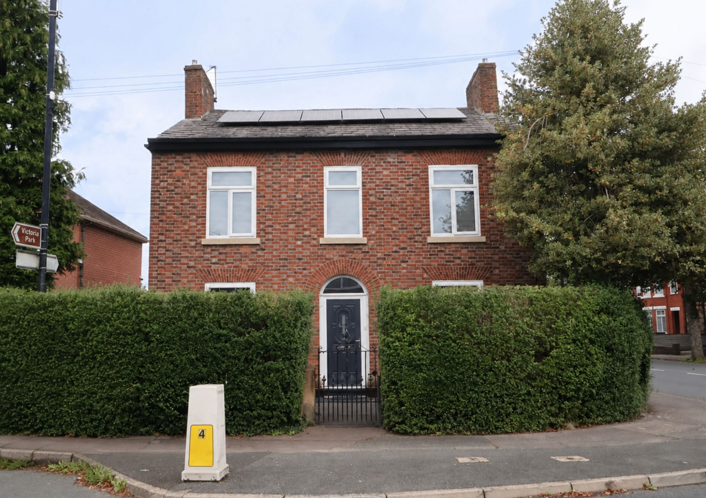 Main image of property: Derbyshire Lane, Stretford, M32