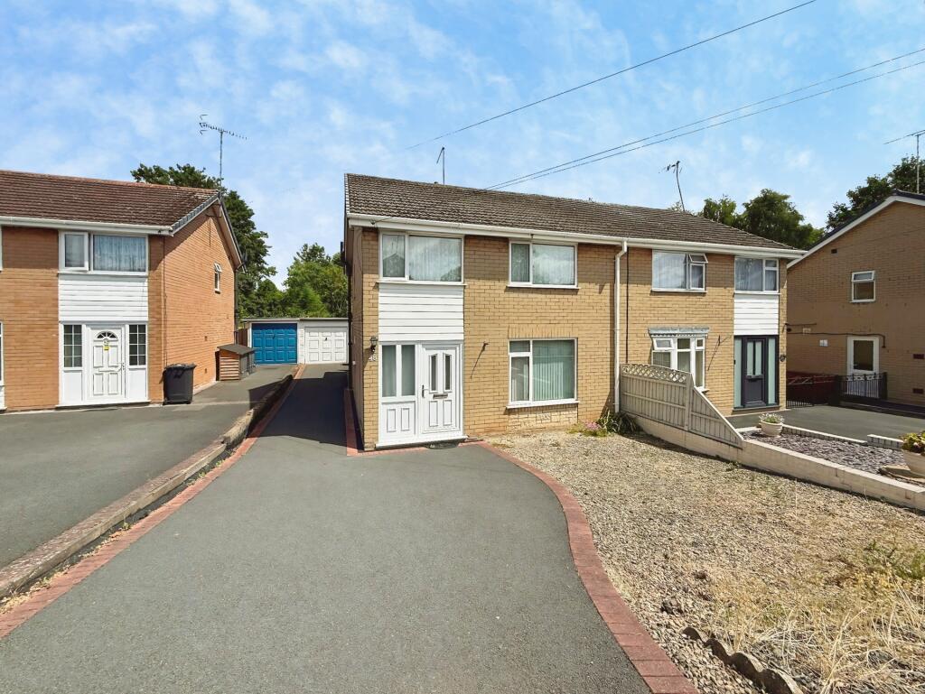 Main image of property: Trimpley Drive, Kidderminster, DY11
