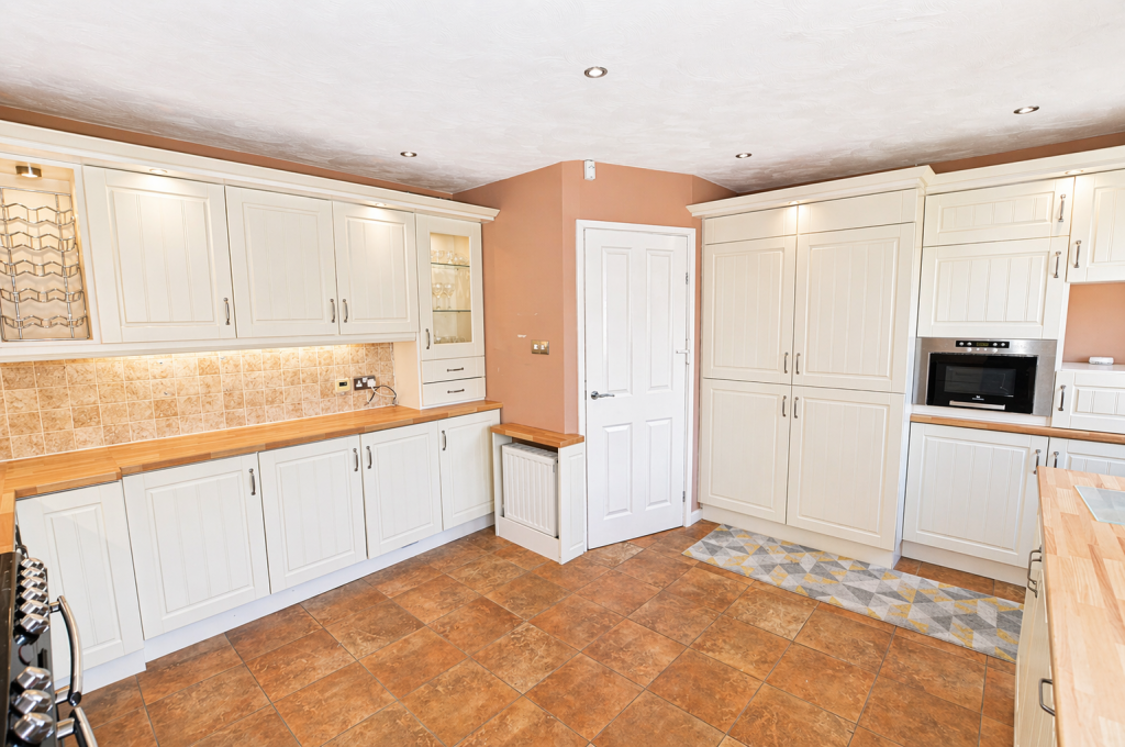 Merchants Crescent, Warrington photo 5