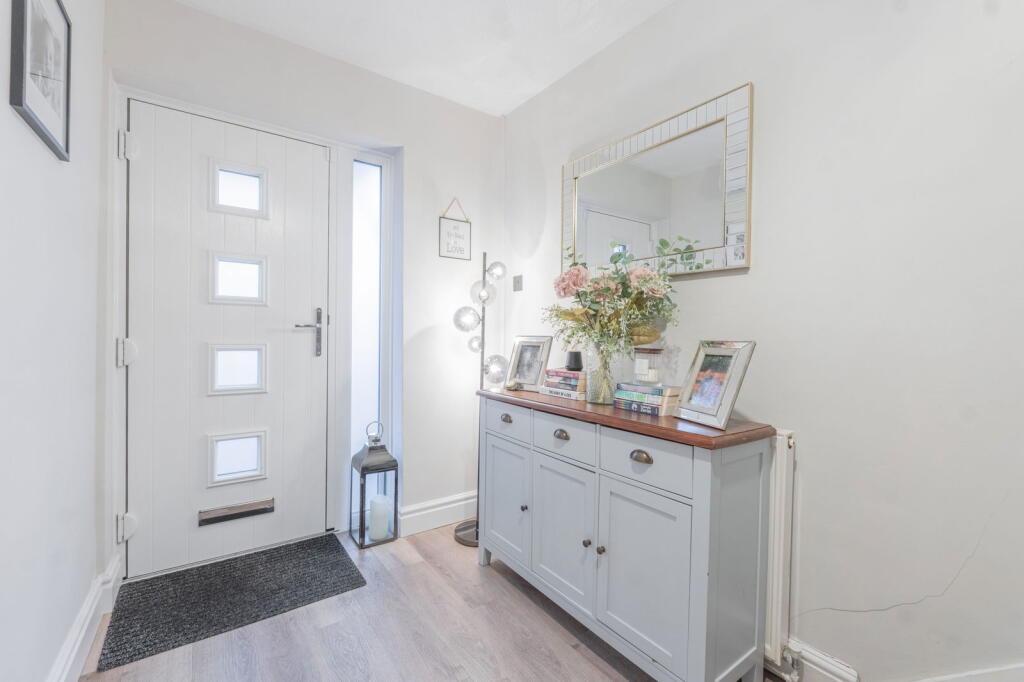 Cutworth Close, Sutton Coldfield, B76 2TA – pohled 4