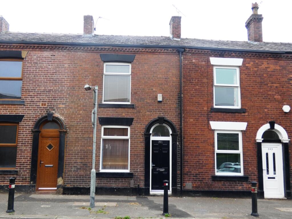 Main image of property: Rochdale Road, Shaw, Oldham