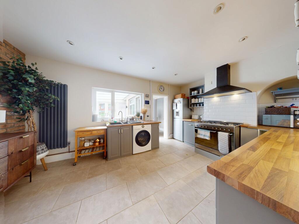 Fieldhouse Road, Hednesford, Cannock, WS12 photo 4