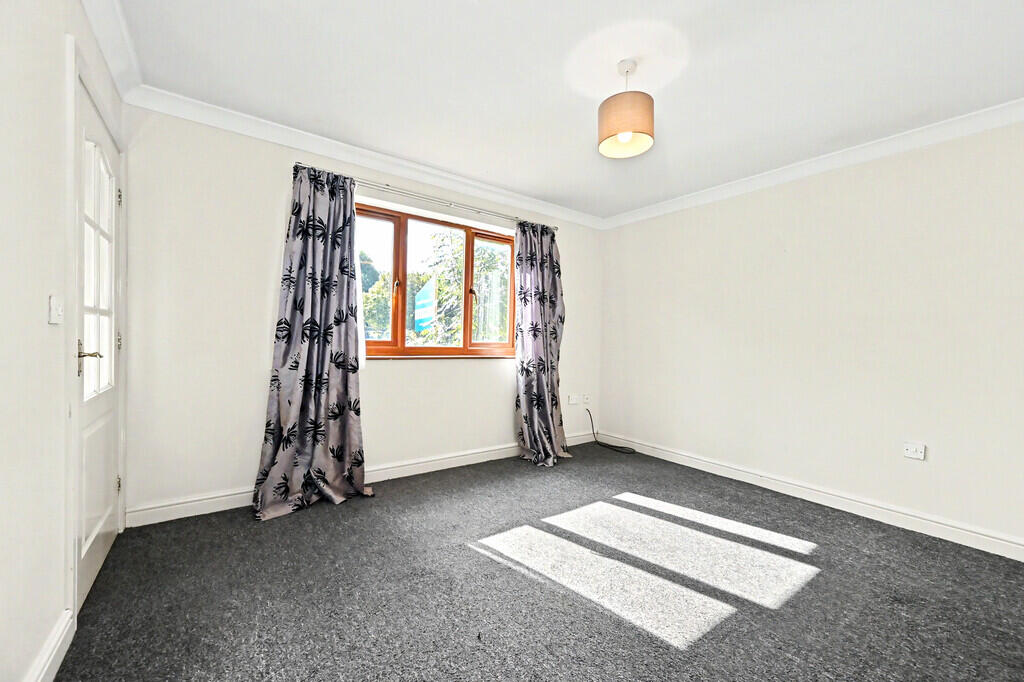 House in Stoke-on-Trent - View 2