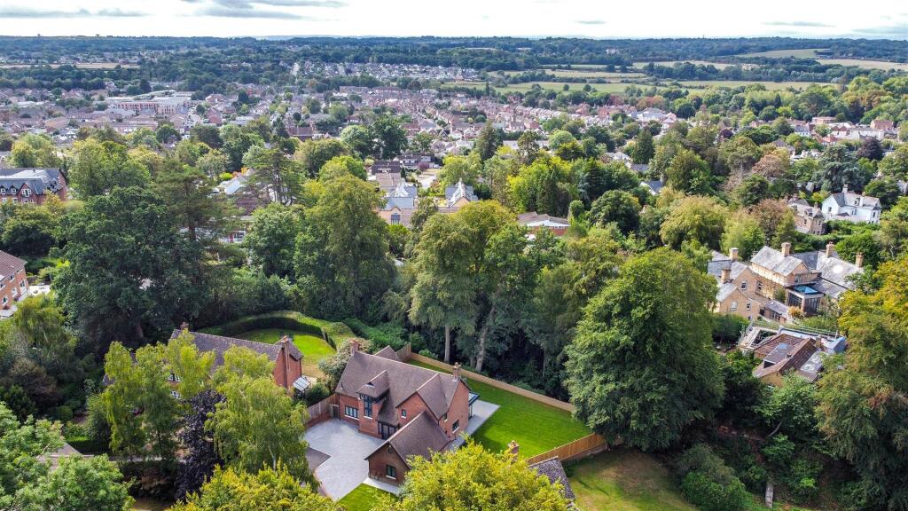 House in Wimborne Minster, Dorset - View 3