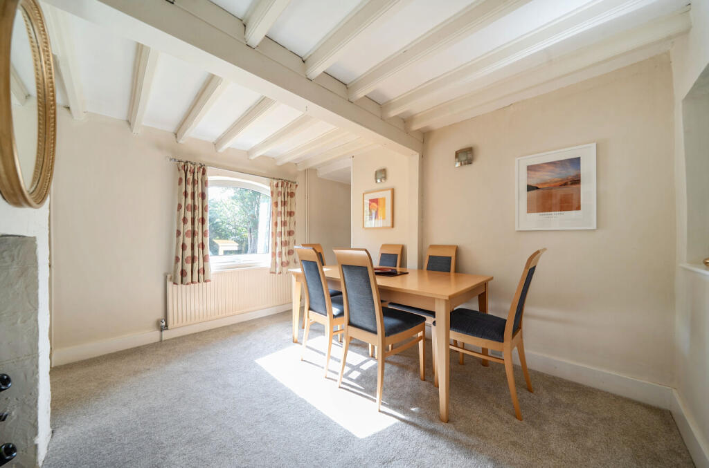 House in Redhill - More