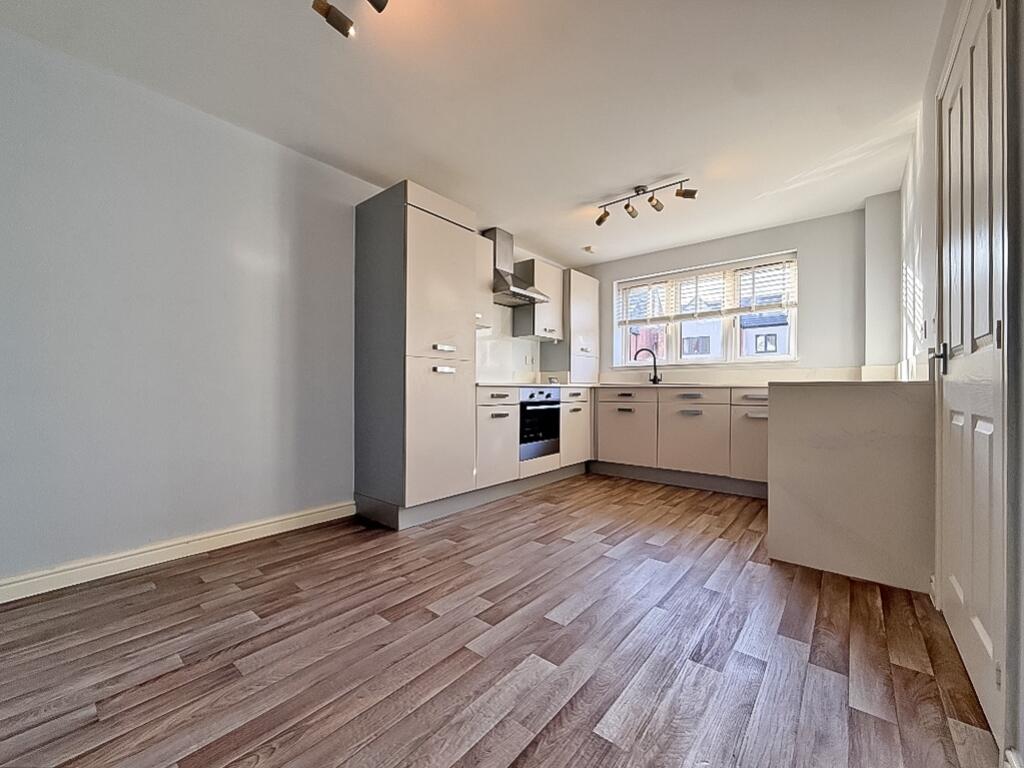 House in Wolverhampton - View 4