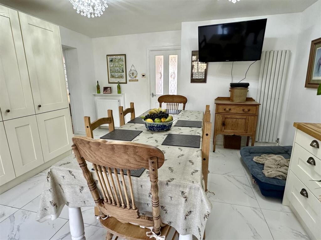 Additional image 19 of Riverside, Studley