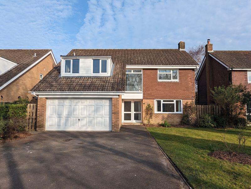 Main image of property: Moorlands Close, Brockenhurst