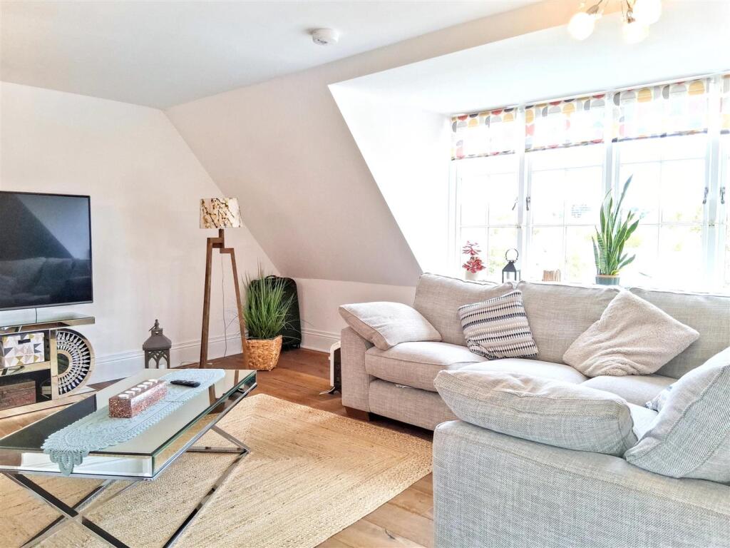 Apartment in Bristol, Wapping Wharf, Redcliffe - View 2
