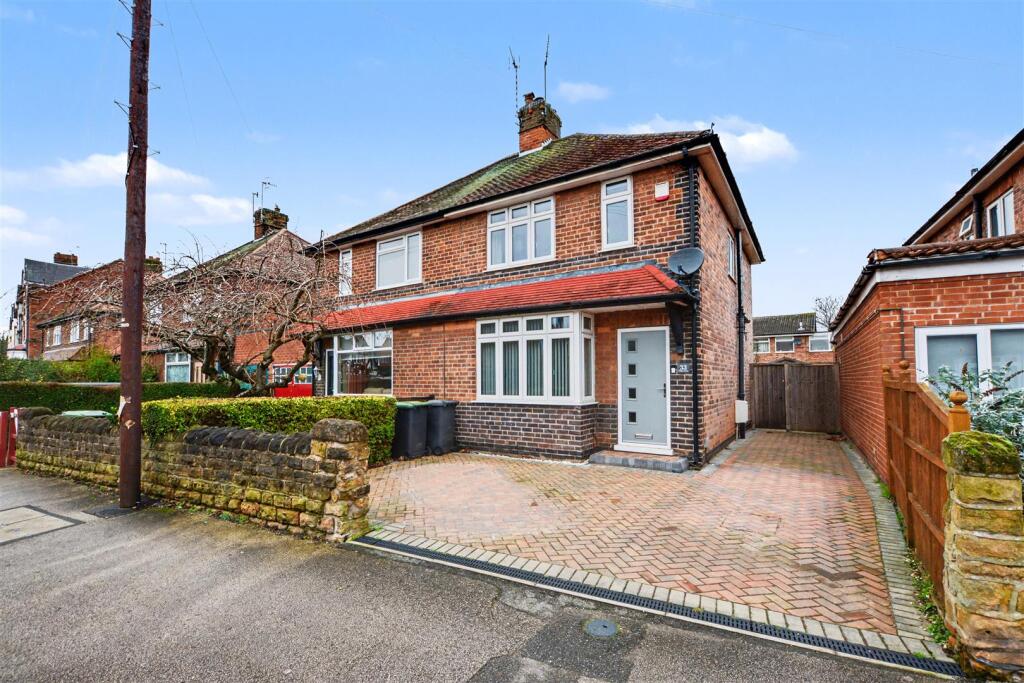 Main image of property: Lilac Grove, Beeston Rylands, Nottingham