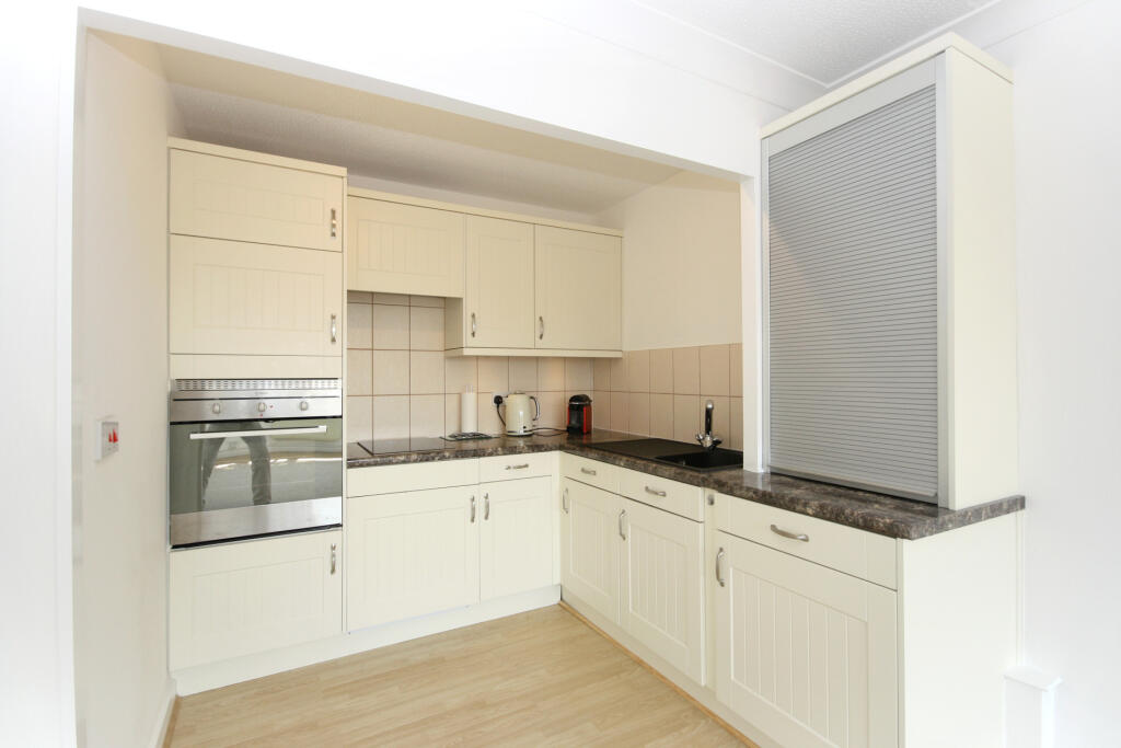 Apartment in New Forest, Milford-on-Sea - View 5