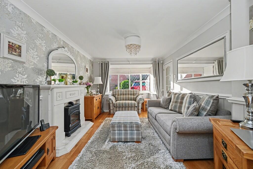 Harebell Way, Rugby photo 3
