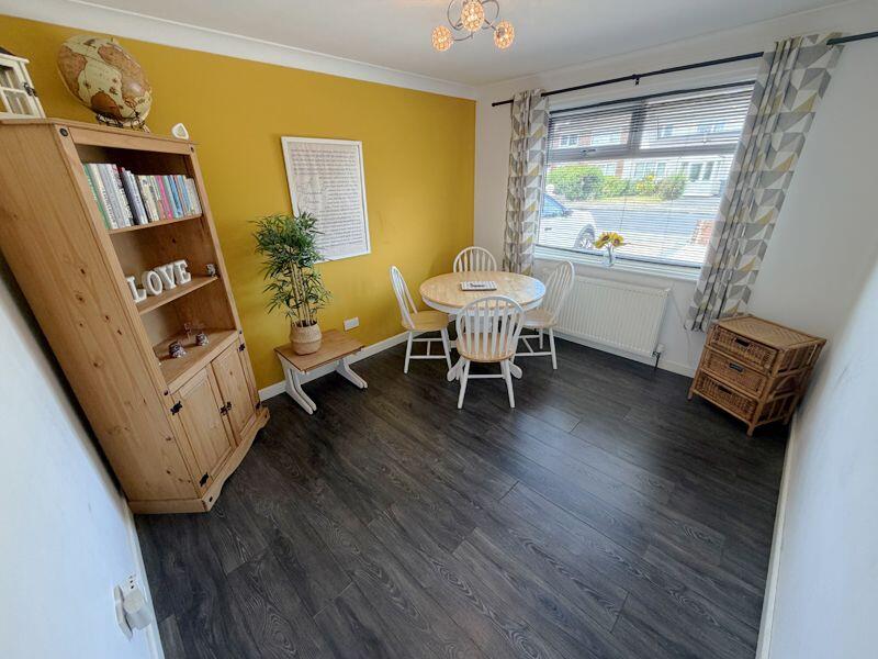 Hawthorne Road - Thornton Cleveleys - FY5 5EL photo 5